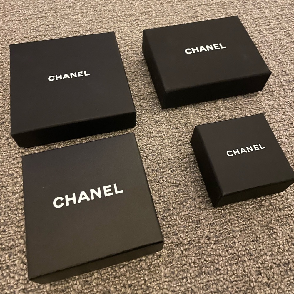 CHANEL Elegant Black Box Collection